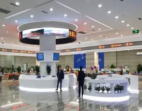 戶外高亮屏廠家 戶外高亮屏廠家